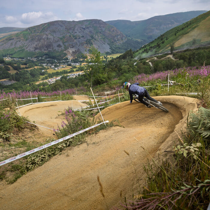 Batcave Bikes race photo 6